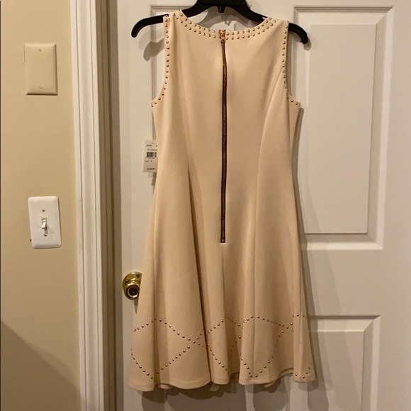 beaded dress - Picture 2 of 2